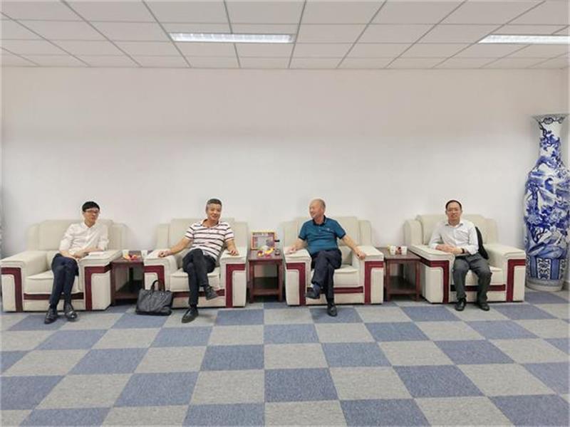 清华研究院陆院长一行 来乐动线上平台,乐动（中国）共商产业规划